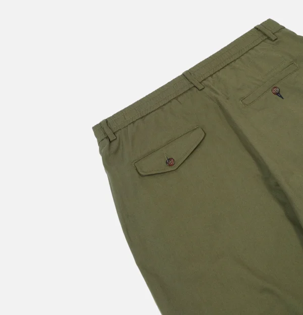 UNIVERSAL WORKS Chinos | Double Pleat Pant Light Olive