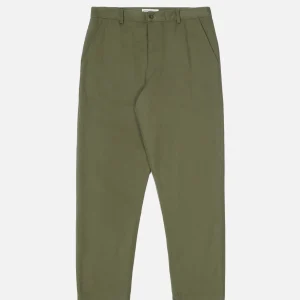 UNIVERSAL WORKS Chinos | Military Chino Twill Lt Olive