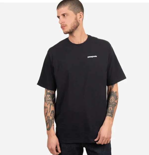 PATAGONIA T-shirts | T-Shirt P6 Logo Black